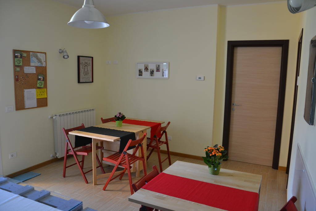 Impronte Nel Bosco Bed and Breakfast Calice al Cornoviglio Exteriör bild